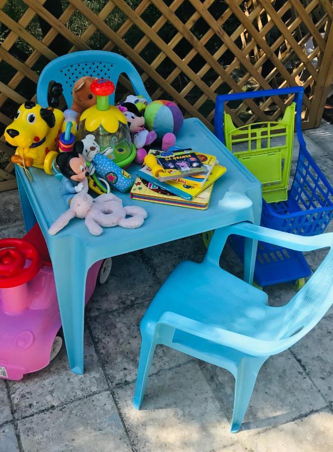 דירות לצ'ה La Casa Di Julia מראה חיצוני תמונה