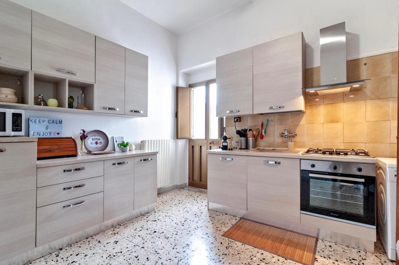 דירות לצ'ה La Casa Di Julia מראה חיצוני תמונה